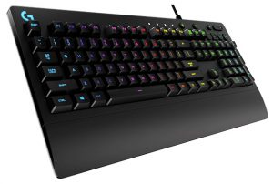 מקלדת גיימינג Logitech G213 Prodigy RGB USB שחור