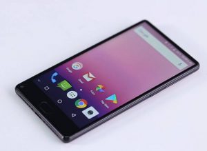 תצוגת טלפון חכם LEAGOO KIICAA MIX