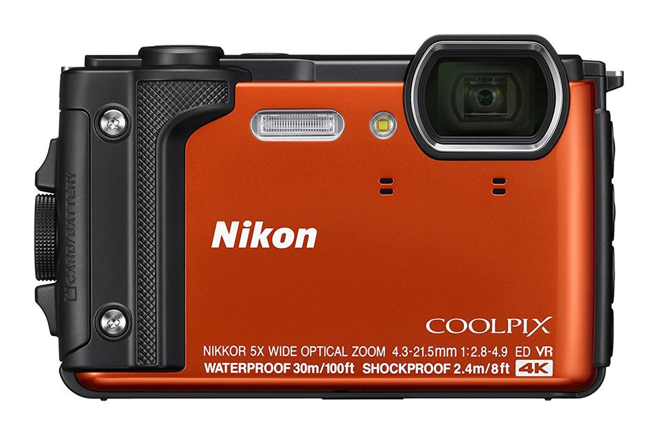 ניקון Coolpix W300