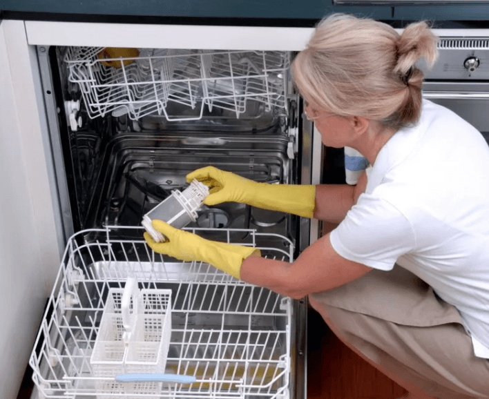 How to clean a dishwasher