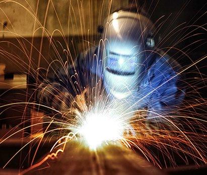 How to choose a semiautomatic welding machine