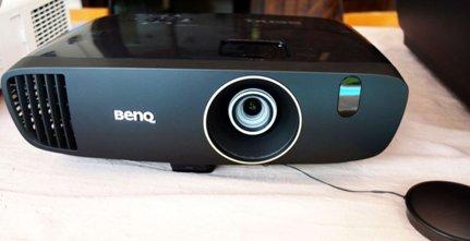 Best multimedia projector in 2025