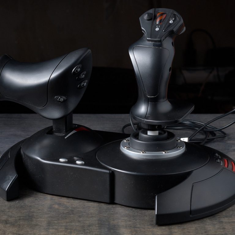 The best joysticks for flight simulators