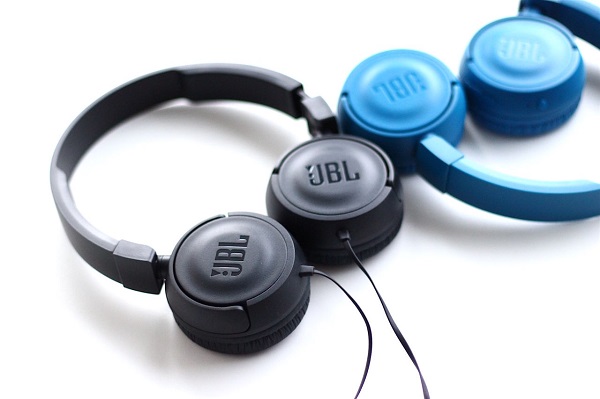 JBL T450 жични слушалки за уши